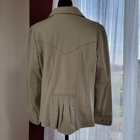 BRADLEY Bayou Cream Leather Jacket Size Large EUC - Picture 3 of 10